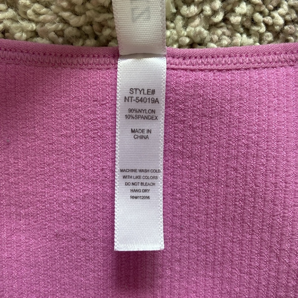 Zenana โข Pink Square Neck Ribbed Seamless Crop Tank. - Picture 6 of 8